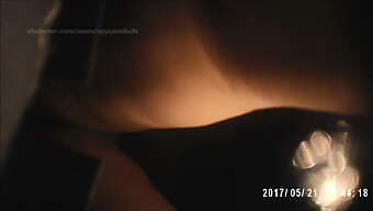 Sri Lankan Upskirts Tässä Juna-Aiheinen Porno Video