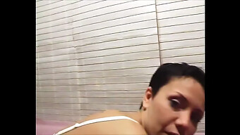 Il Video Fatto In Casa Di Elena Mikhailova Mostra Una Milf Hardcore