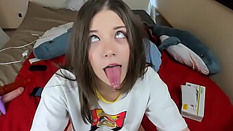 Nerdy Girl Reaches Multiple Orgasms With Toys And Oral Skills