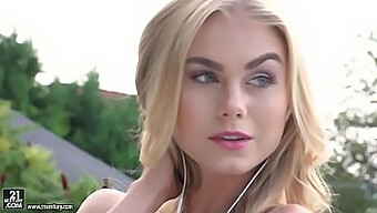 Europäische Blondine Lutscht Eine Große Ladung In Diesem Erstaunlichen Pornovideo