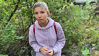 Il Voyeurismo All'Aperto Di Gina Gerson Porta Ad Un'Intensa Inculata E Pompino