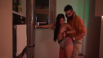 Sexo Na Cozinha Com Uma Deslumbrante Amadora Colombiana